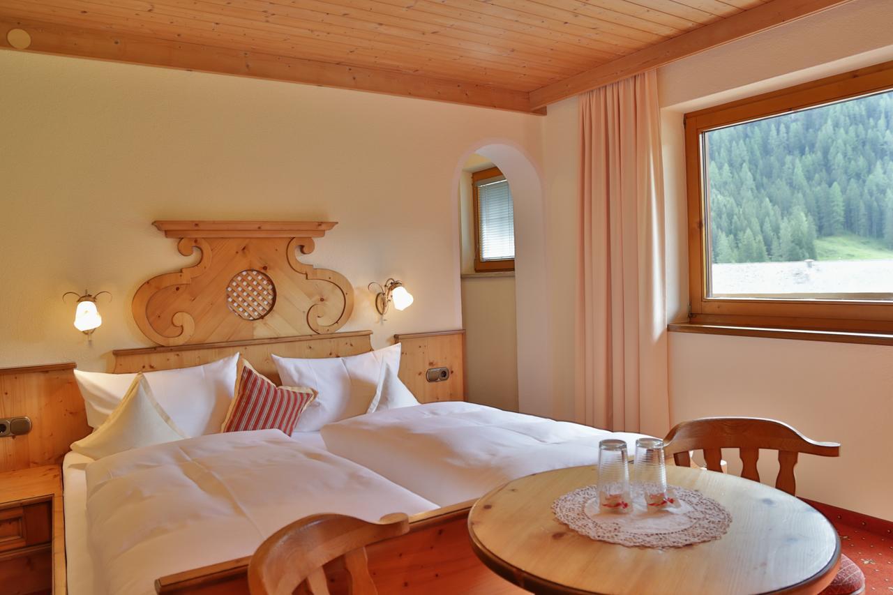 Haus Waldheim Bed and Breakfast Tux Buitenkant foto