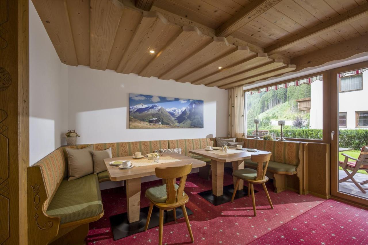 Haus Waldheim Bed and Breakfast Tux Buitenkant foto